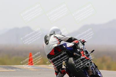 media/Apr-10-2022-SoCal Trackdays (Sun) [[f104b12566]]/Turn 9 Backside (1120am)/